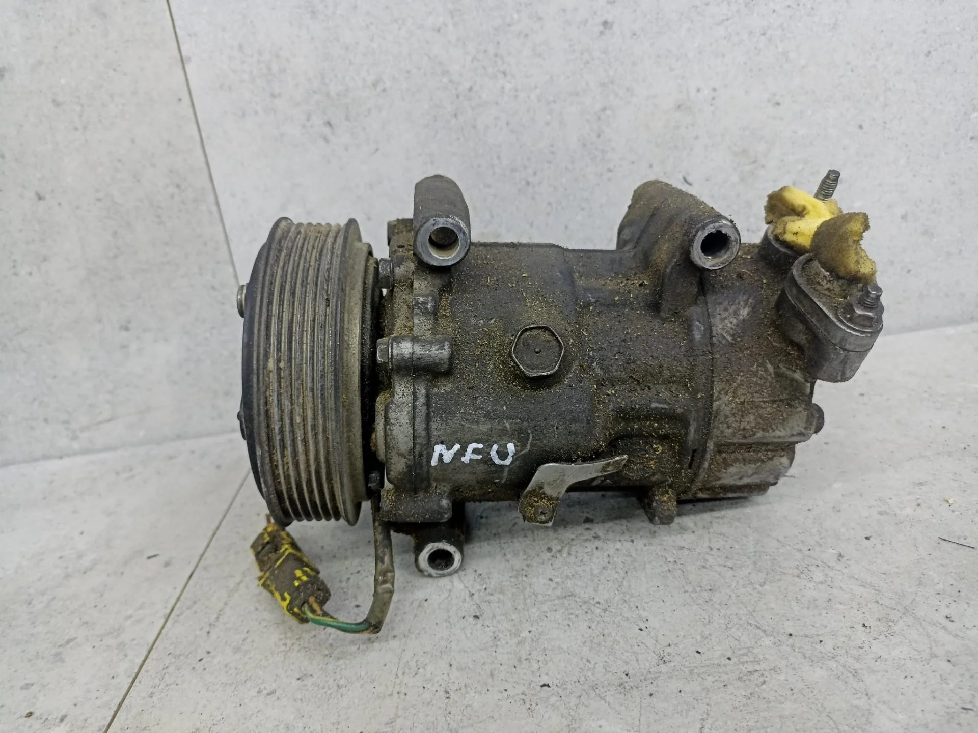 Компрессор кондиционера Peugeot 206 рест. 2005