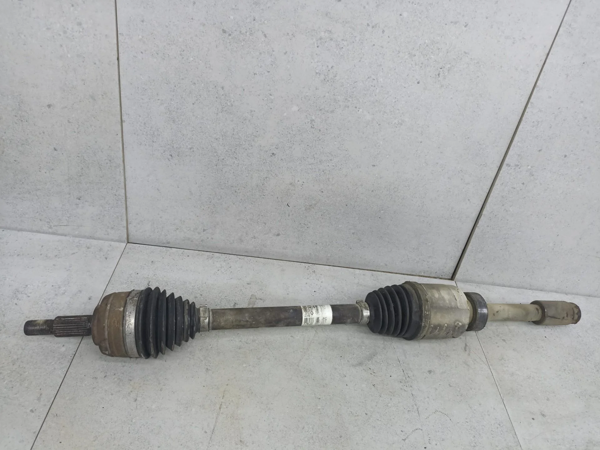 Полуось правая Renault Duster 2014 391004855R