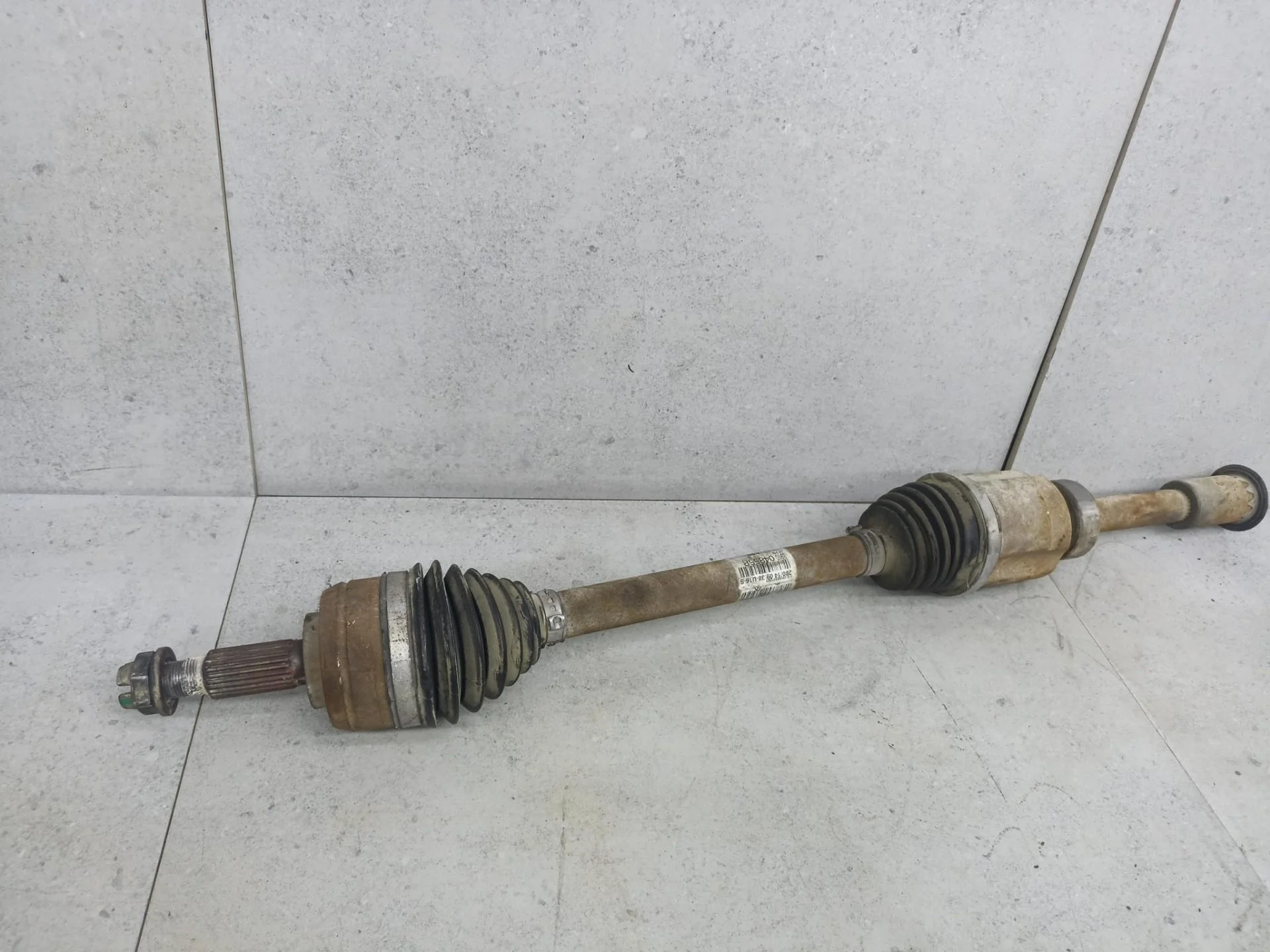 Полуось правая Renault Duster 2012 391004855R