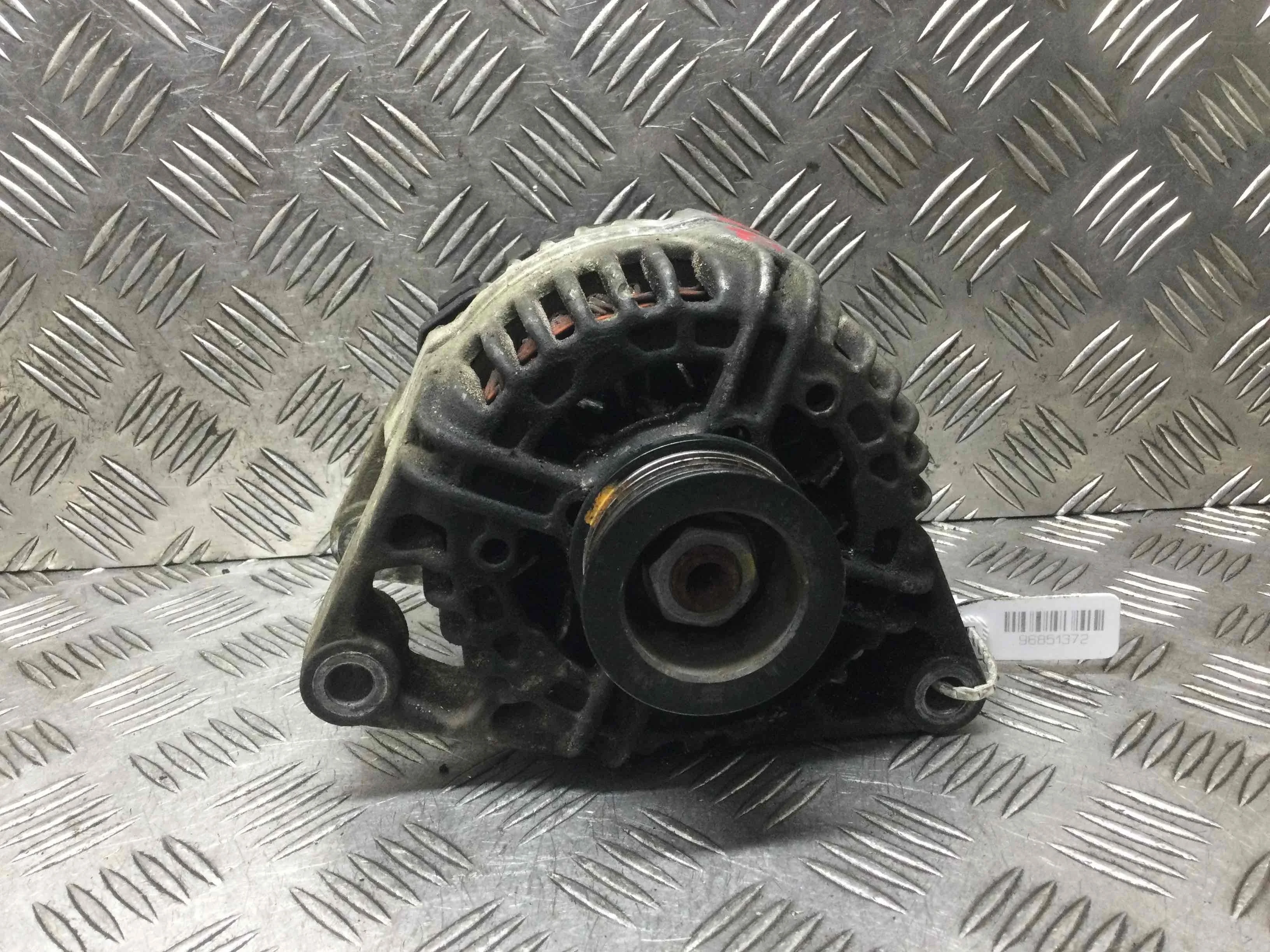 Генератор Opel Astra H рестайлинг 2007 - 2010 бензин 1.4 i Механика Х/б