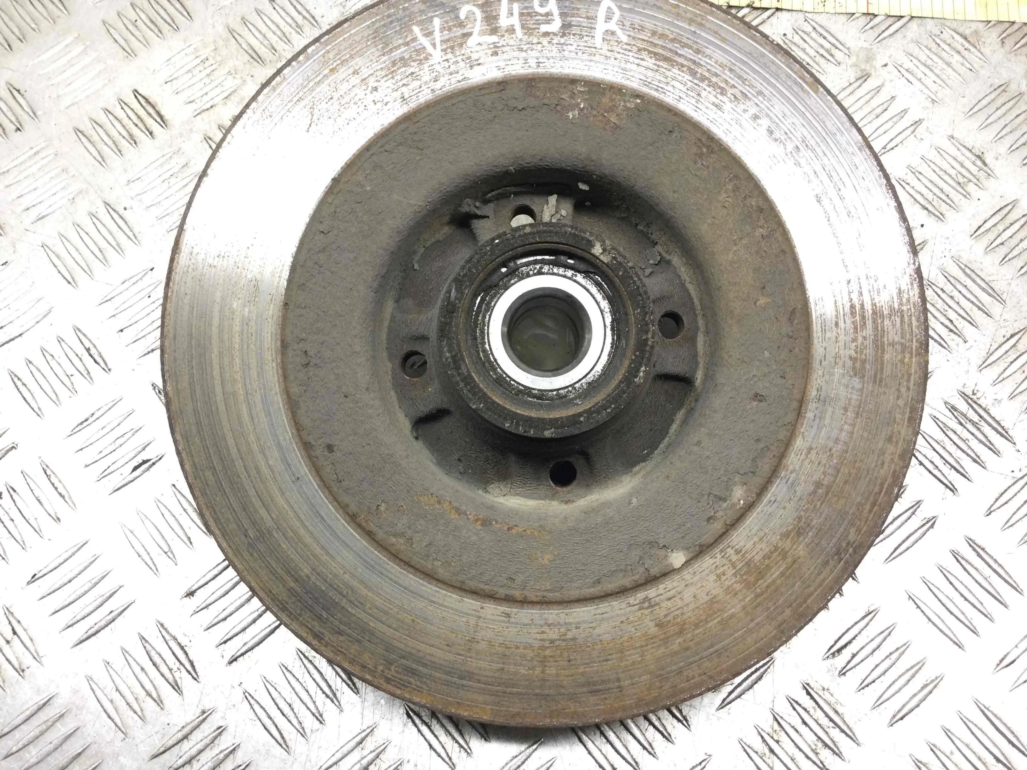 Ступица задняя правая Renault Scenic 2 поколение (2003-2006) дизель 1.9 dCi Механика Минивэн