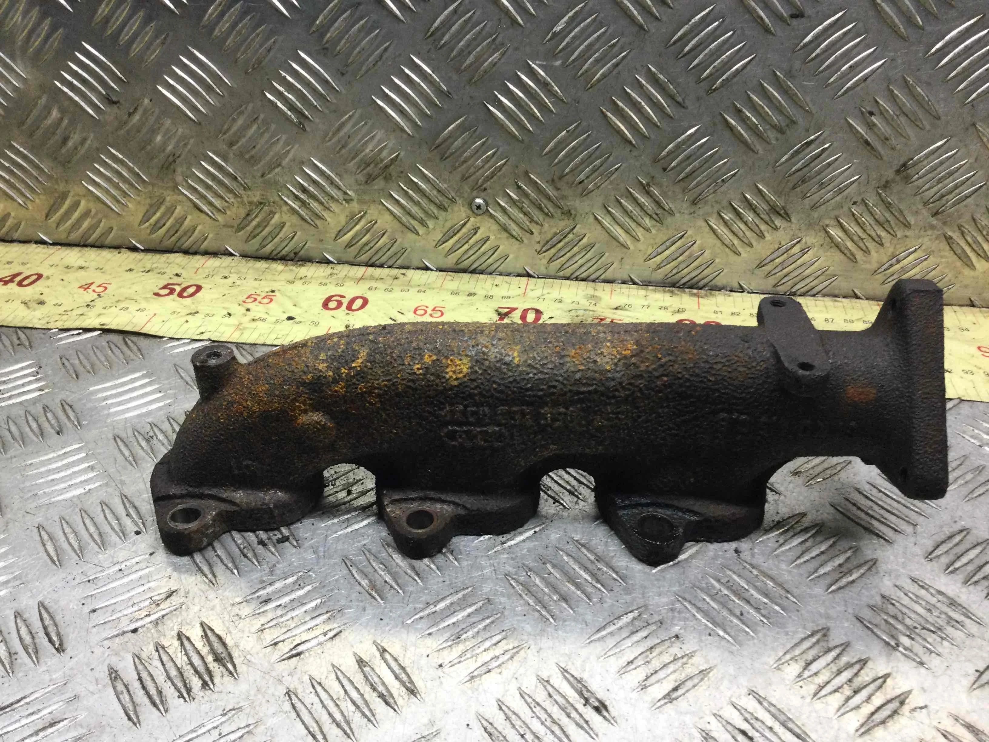 Коллектор выпускной Volkswagen Golf 4 поколение (1997-2004) бензин 1.6 i Механика Х/б