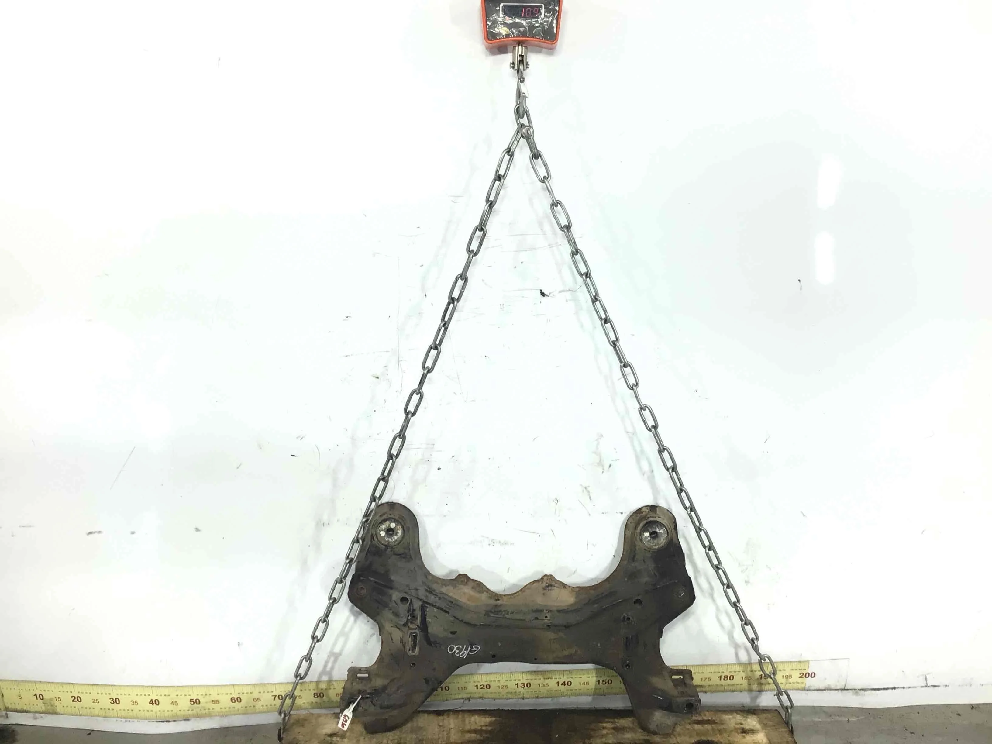 Балка подвески передняя (подрамник) Volkswagen Golf 4 поколение (1997-2004) бензин 1.4 i Механика 3-дв, х/б