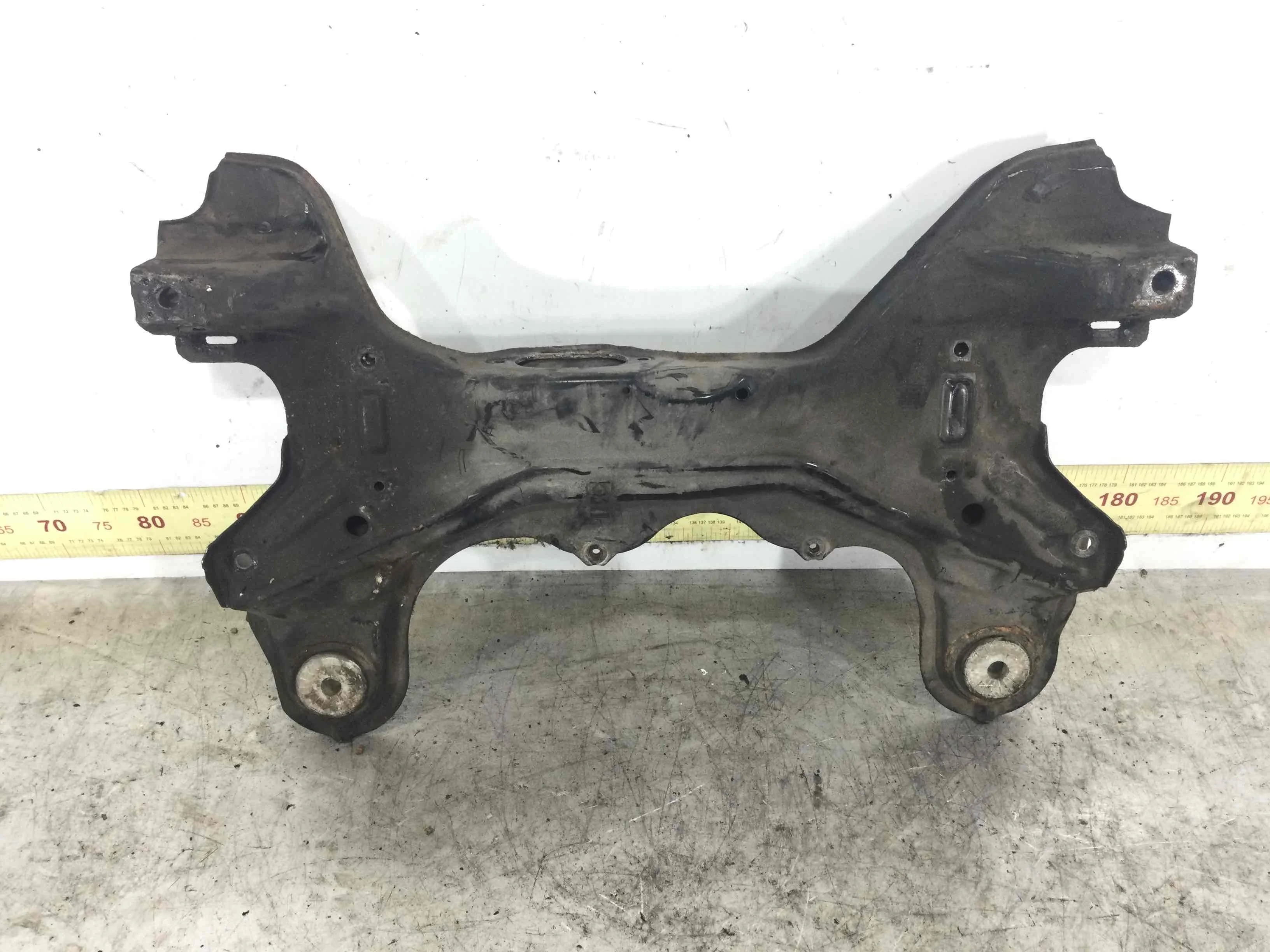 Балка подвески передняя (подрамник) Volkswagen Bora Bora (1J) 1998 - 2005 дизель 1.9 TDI Механика Седан