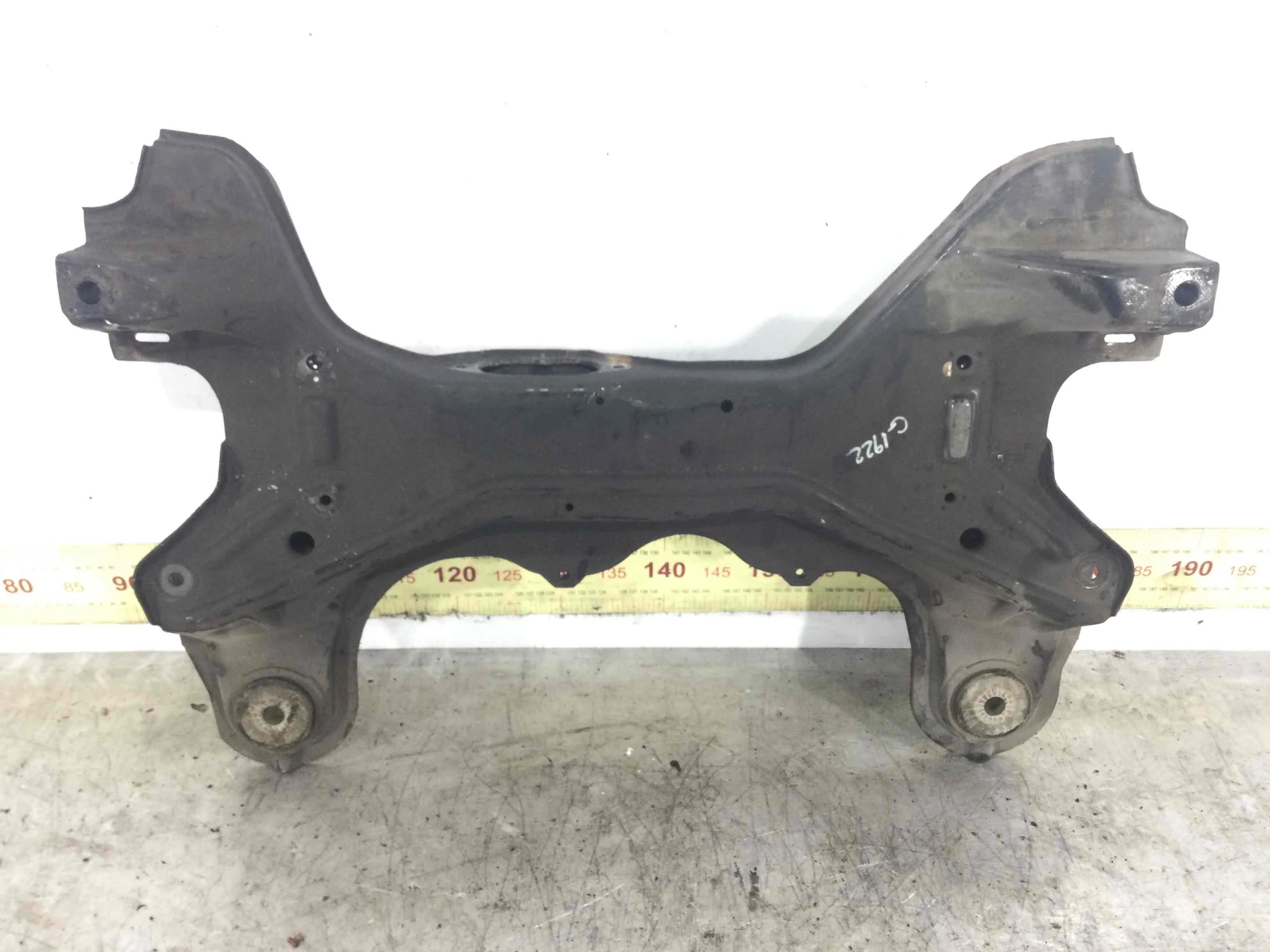 Балка подвески передняя (подрамник) Volkswagen Beetle A4 (1997-2005) бензин 1.6 i Механика Х/б