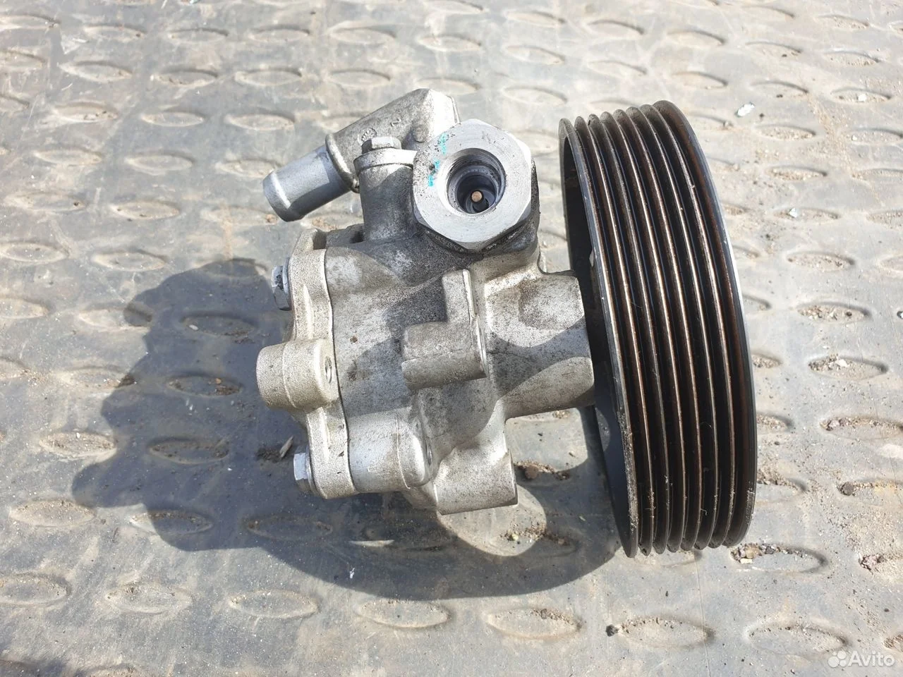 Насос гидроусилителя гур renault duster 491101428r