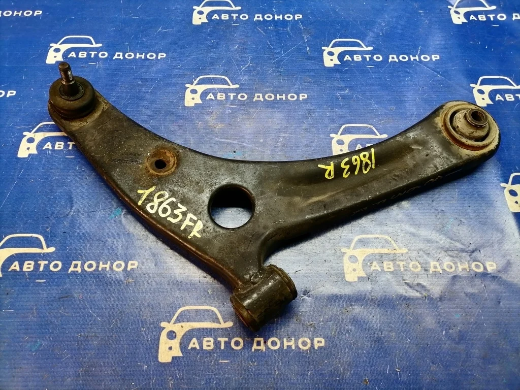 рычаг MITSUBISHI COLT Z25A -