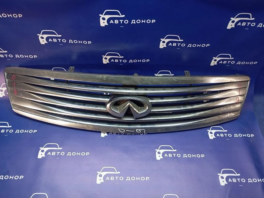 решетка радиатора INFINITI G37 V36 VQ35HR