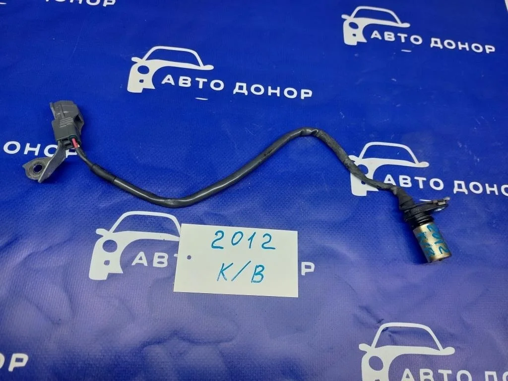 датчик положения коленвала TOYOTA ISIS ANM10 1AZFSE