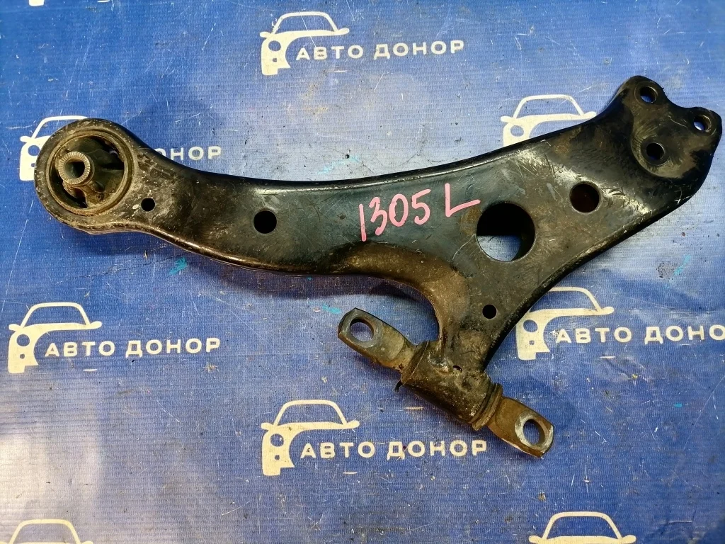 рычаг TOYOTA KLUGER MCU25 -