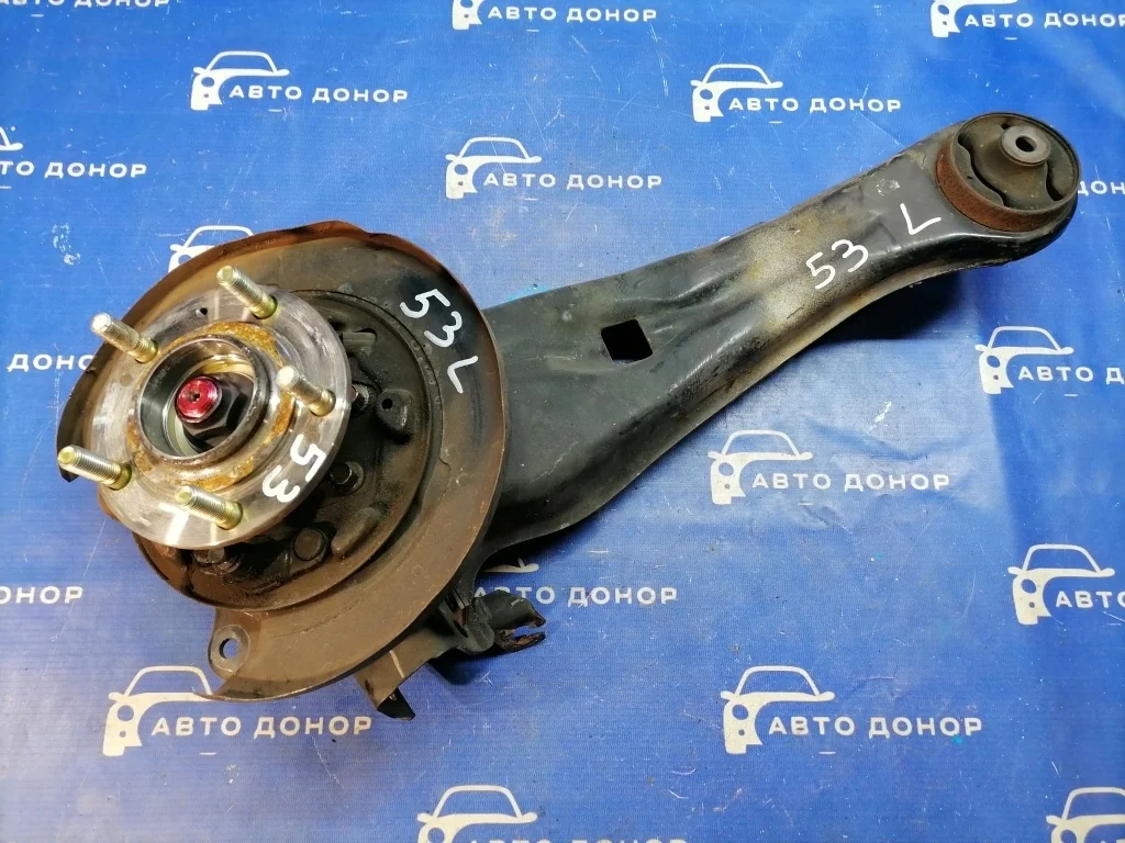 ступица MITSUBISHI LANCER CS5W 4G93