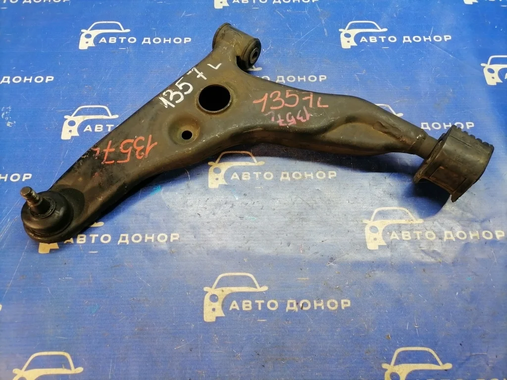 рычаг MITSUBISHI LANCER CK1A -