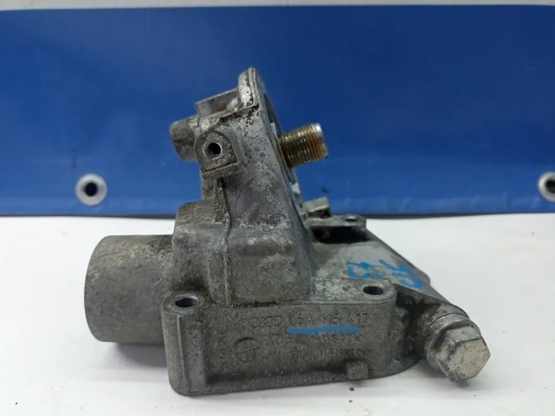 Корпус масляного фильтра Volkswagen Golf Plus 2005 - 2014 06A115405BT