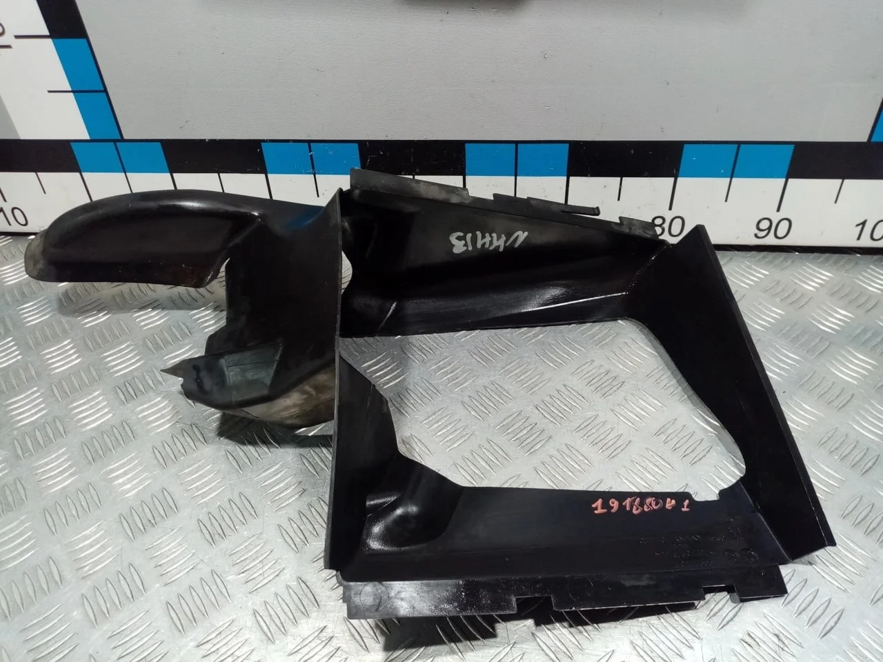 [Б/У] Воздухозаборник интеркулера левый [Код: 00671657 ]