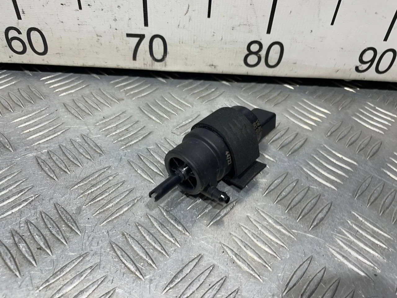 [Б/У] Насос омывателя лобового стекла [Код: 00672241 ]