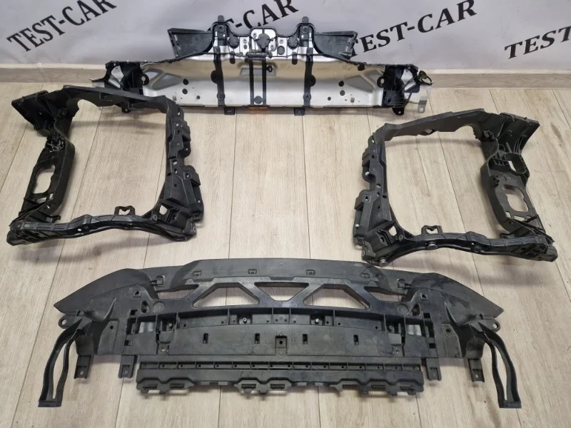 Передняя панель в сборе Porsche Macan 2019- 95B