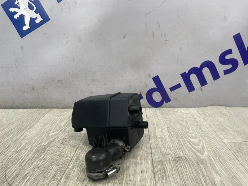 Маслоотделитель VOLVO XC90 2009