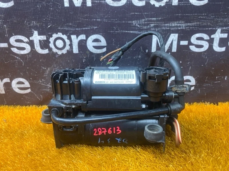 Компрессор подвески Mercedes-Benz S-Class 2003 A2113200304 W220 112.972