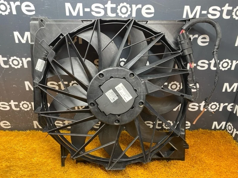 Вентилятор радиатора Bmw X3 2007 17423442096 E83 N52B25A