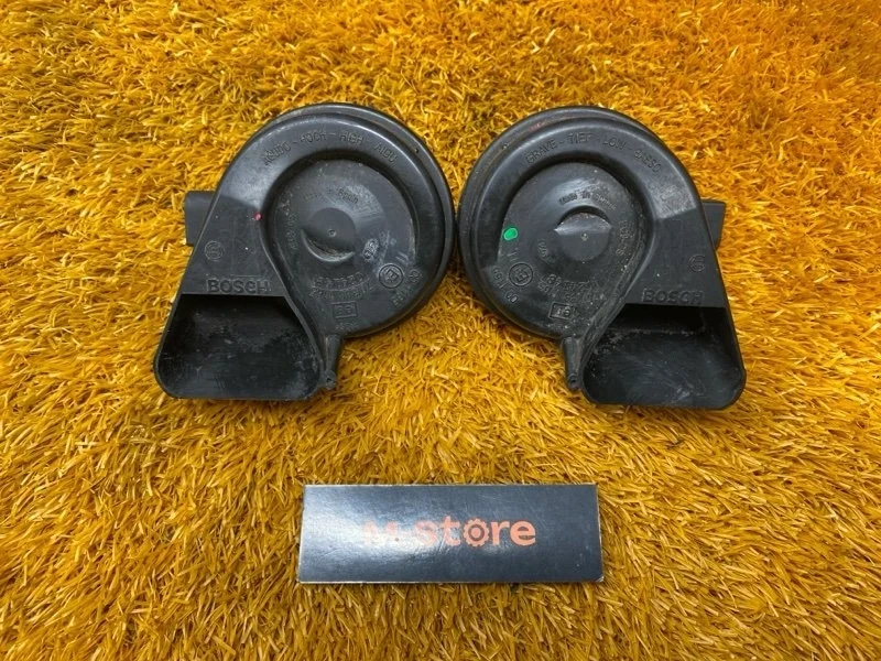 Сигнал звуковой Audi Q7 2007 4L0951223A 4L BAR