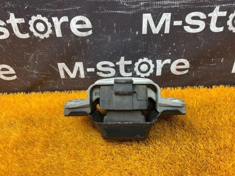 Подушка кпп Audi A3 2010 1K0199555AC 8P CAXC, левая