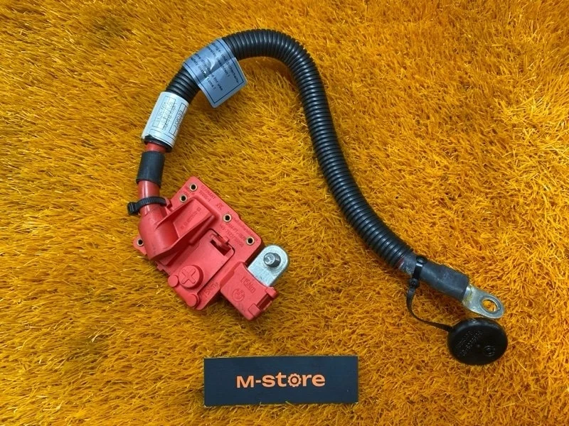 Клемма плюсовая Bmw X5 2011 61139203570 E70 N55B30A