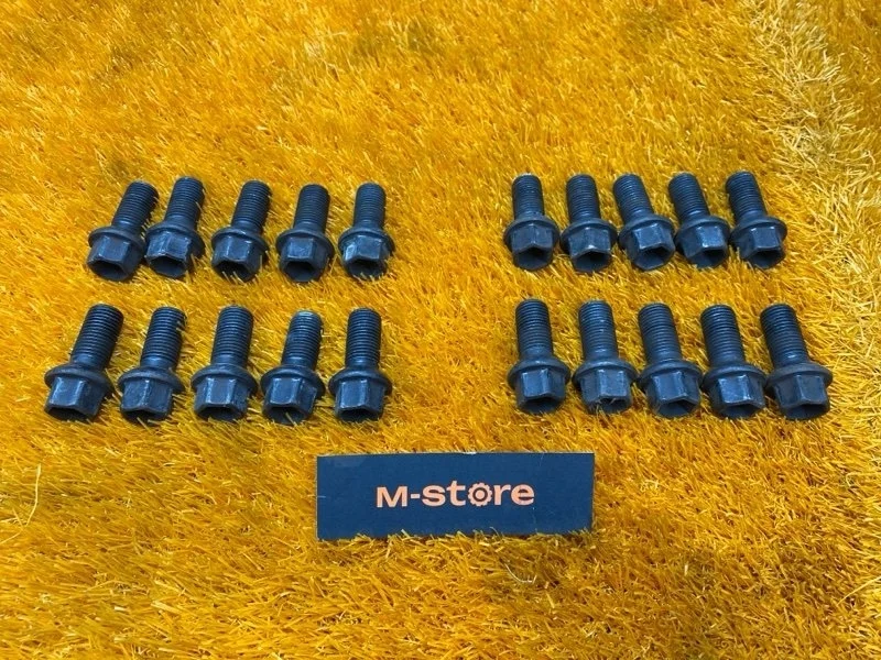 Болт колесный Mercedes-Benz C-Class 2014 A0009901707 W205 274.920