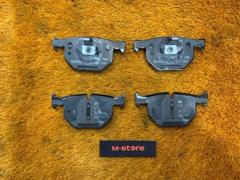 Колодки тормозные Bmw X5 2008 34216776937 E70 N52B30A, задние