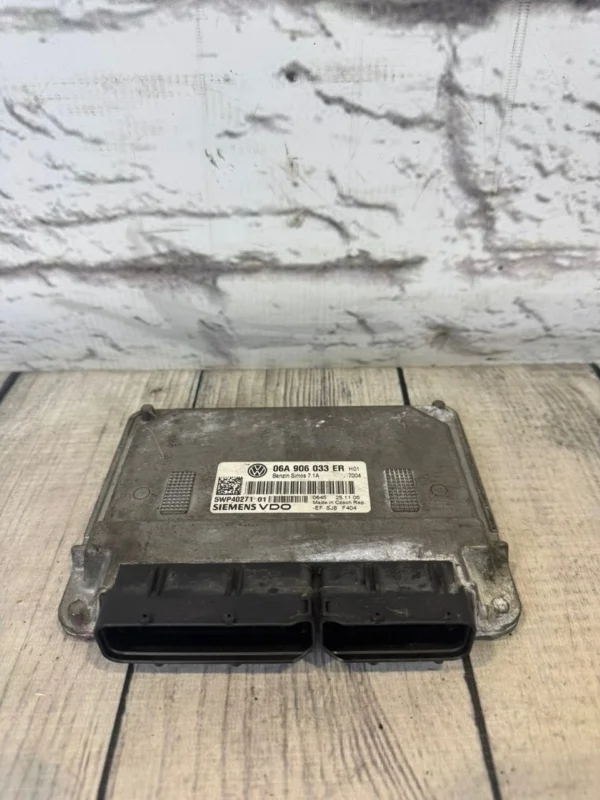 Блок управления двигателем VW caddy