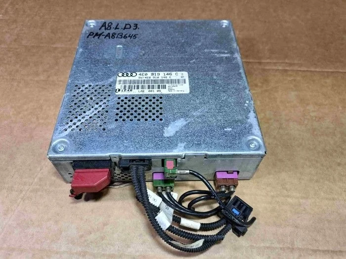 Видеомодуль Audi A8 D3 (2002—2005)