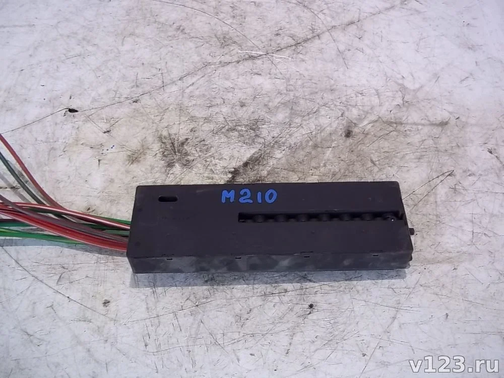 Клапан вакуумный управления заслонками отопителя Mercedes-Benz E-класс W210/S210 (1995—1999)