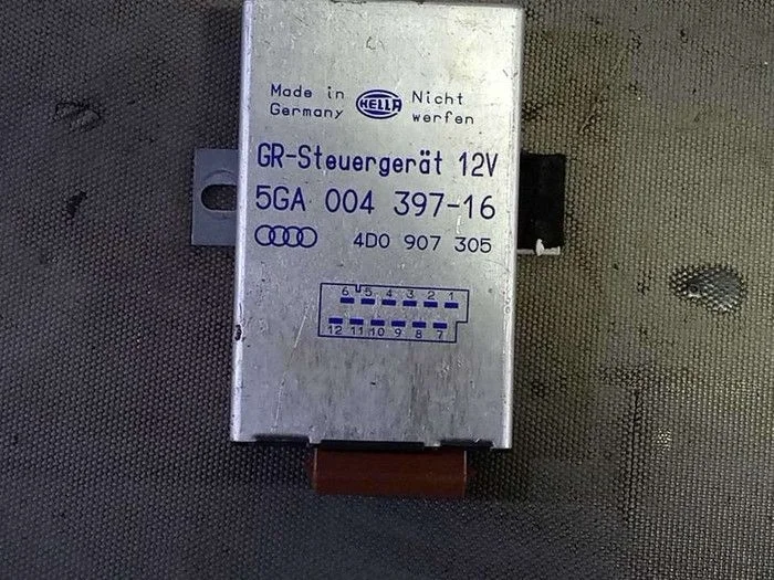 Блок управления круиз контролем Volkswagen Passat B5 (1996—2001)