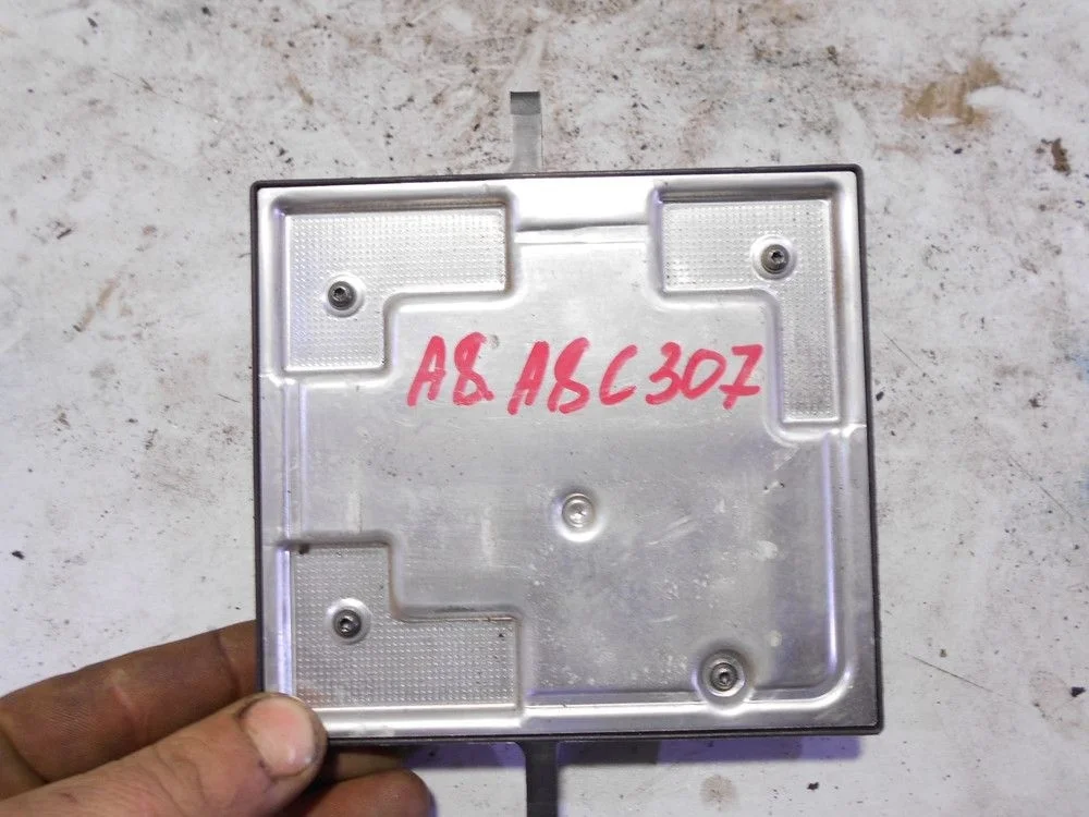 Блок комфорта Audi A8 D3 (2002—2005)