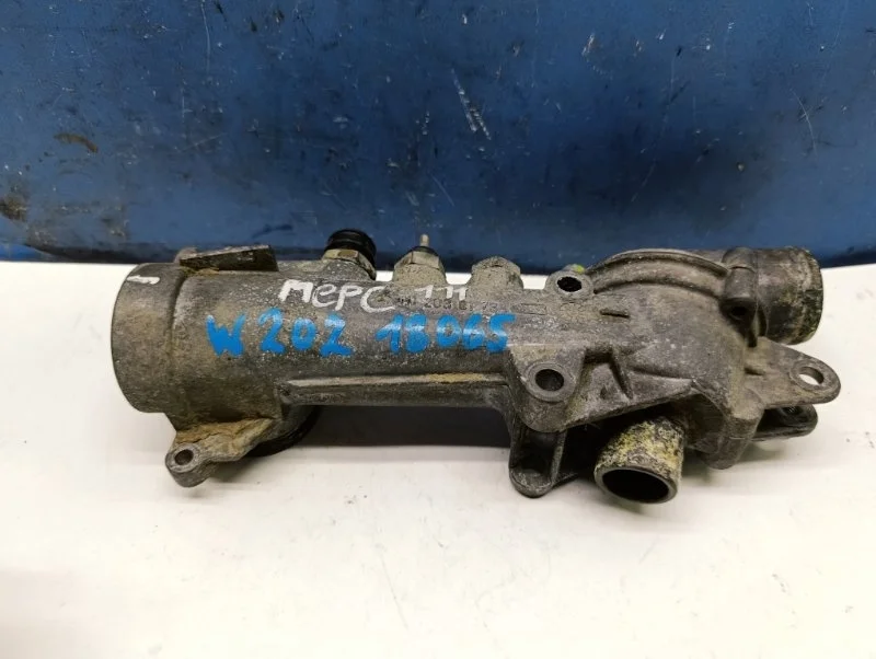 Корпус термостата Mercedes-Benz C-CLASS (W202) 1112030173