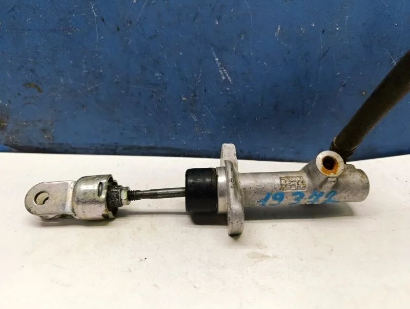 Цилиндр главный сцепления ЗАЗ Сенс 2009 96481284 Т150