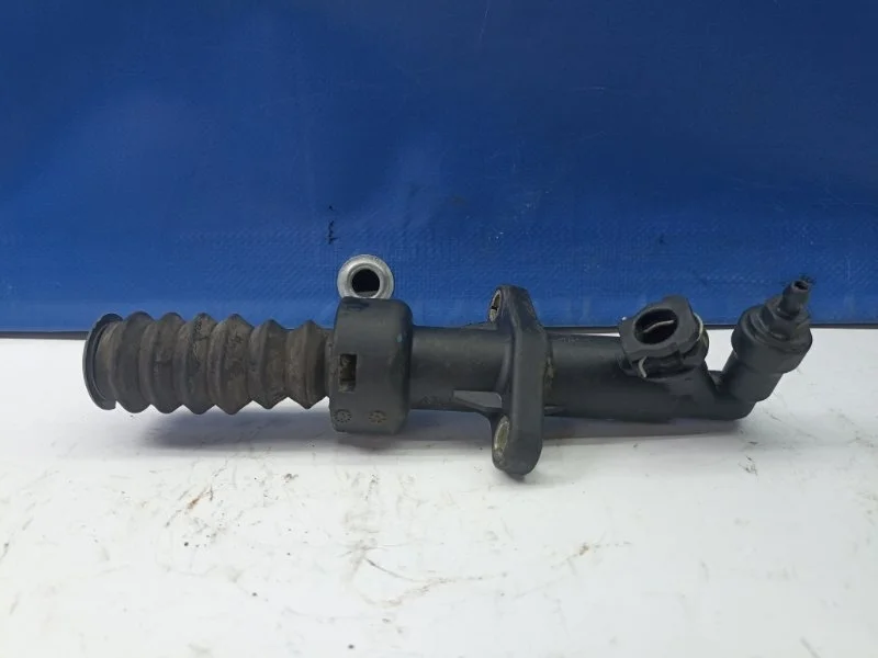 Рабочий цилиндр сцепления Peugeot 308 2012 218295 1.6 NFU