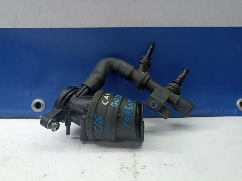 Патрубок турбины Volkswagen Golf 6 2012 03C129656C 1.4 CAXA