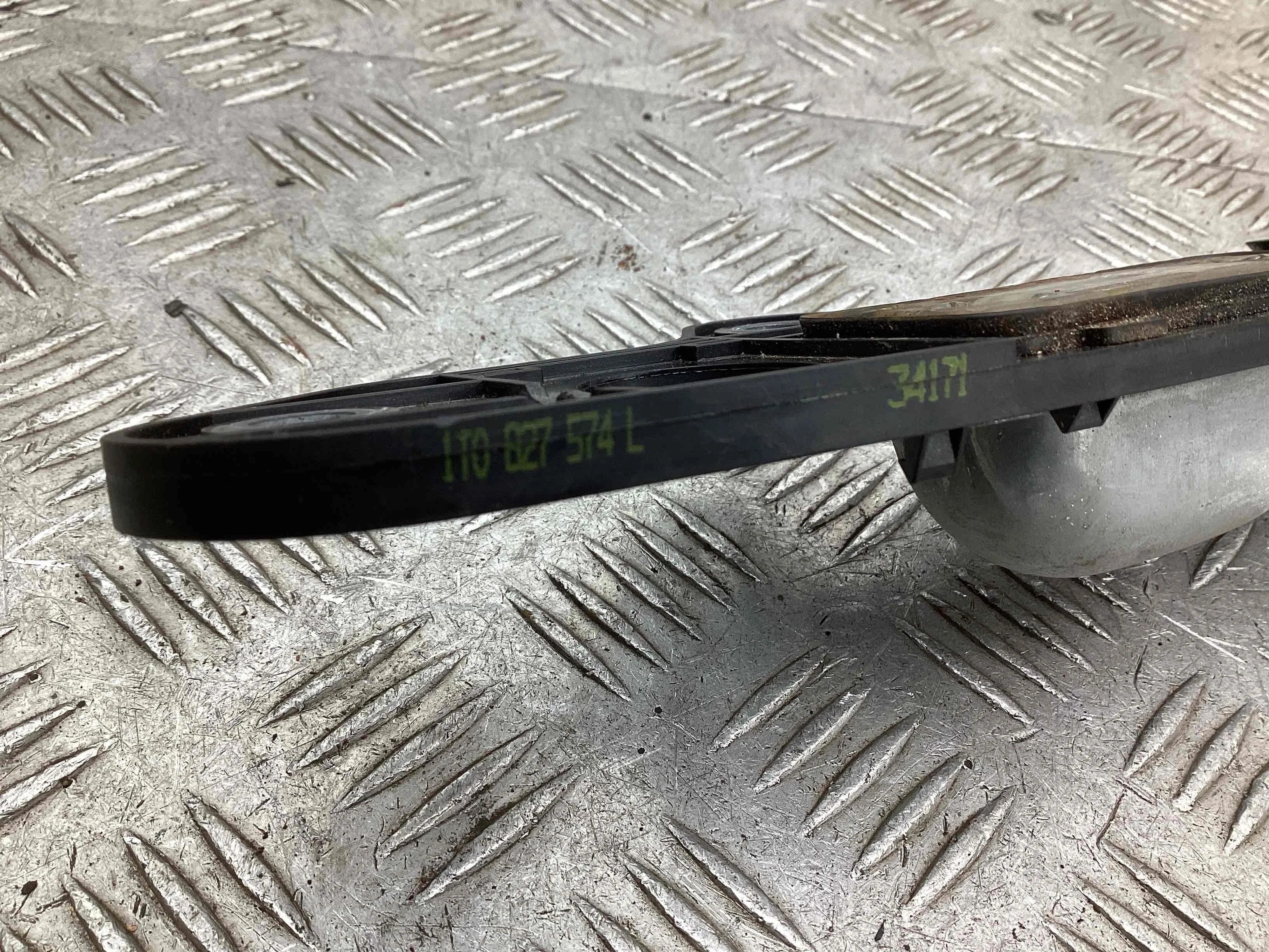 Кнопка открытия багажника Volkswagen Touran Touran I (1T) 2003-2006 2004 2,0 Бензин МКПП 6ст. Минивэн.