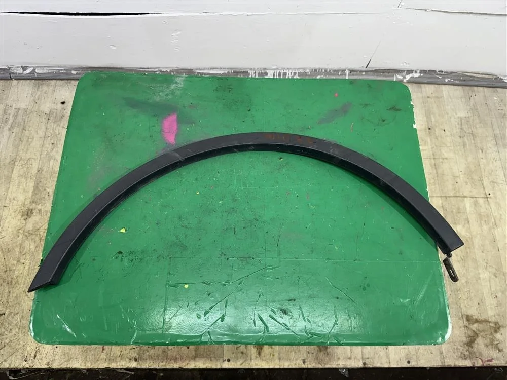 Молдинг крыла RR