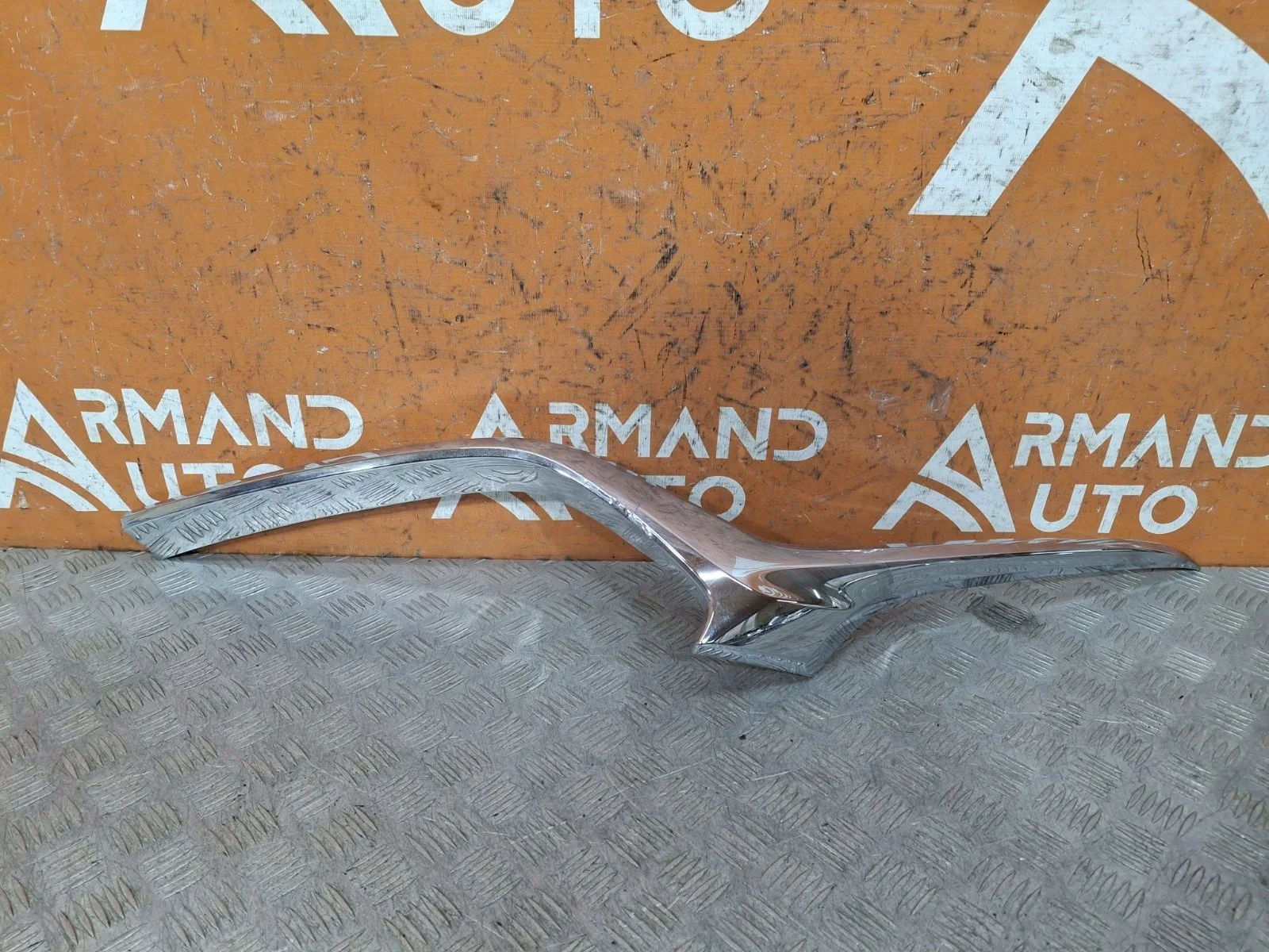 Накладка решетки радиатора Mazda 6 2018-нв 3 GJ