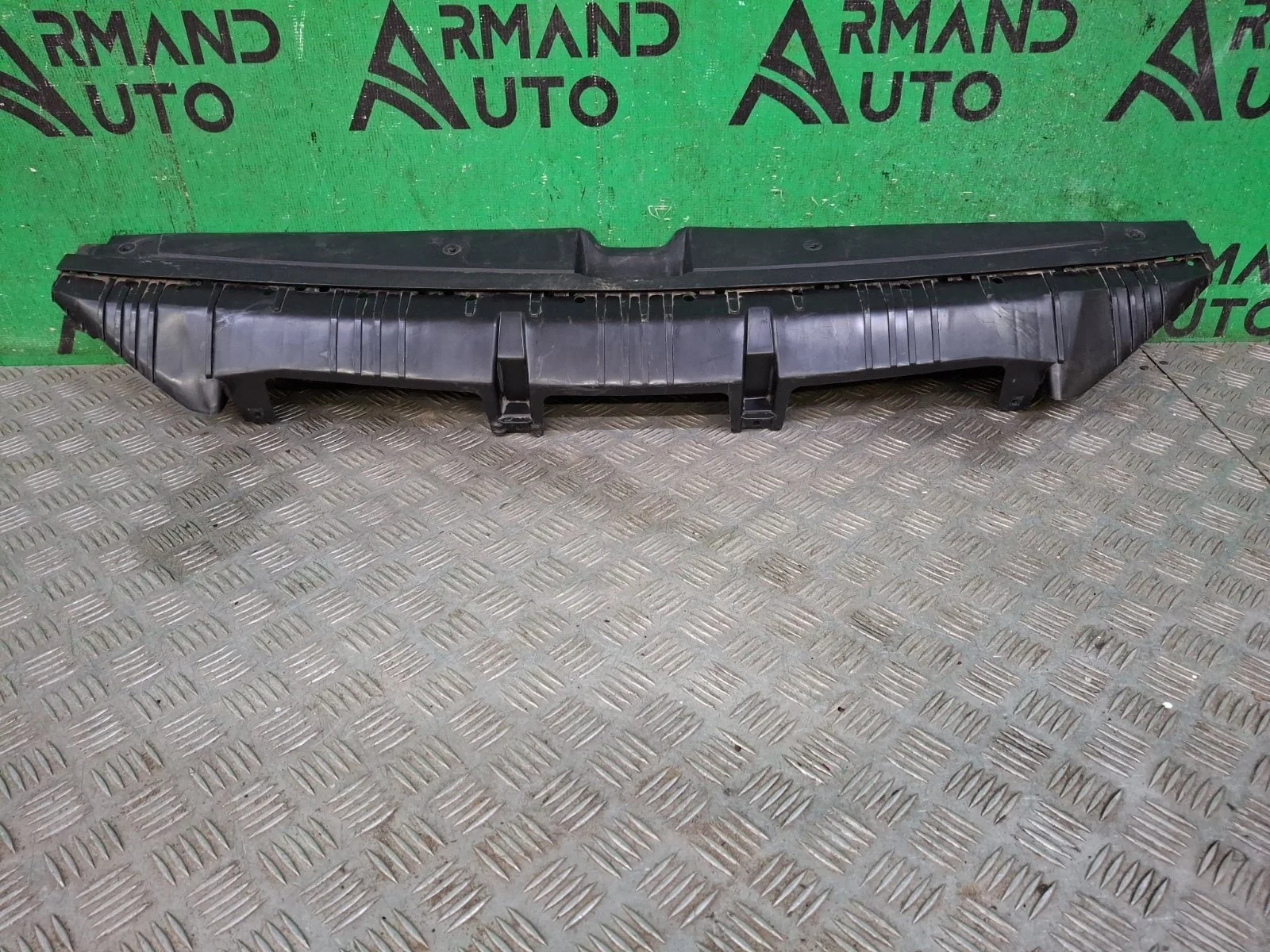 Кожух замка капота Hyundai Solaris 2020-нв