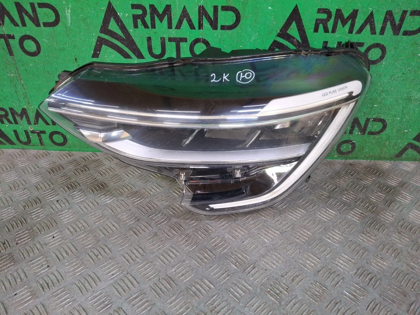 Фара Renault Arkana 2019-нв
