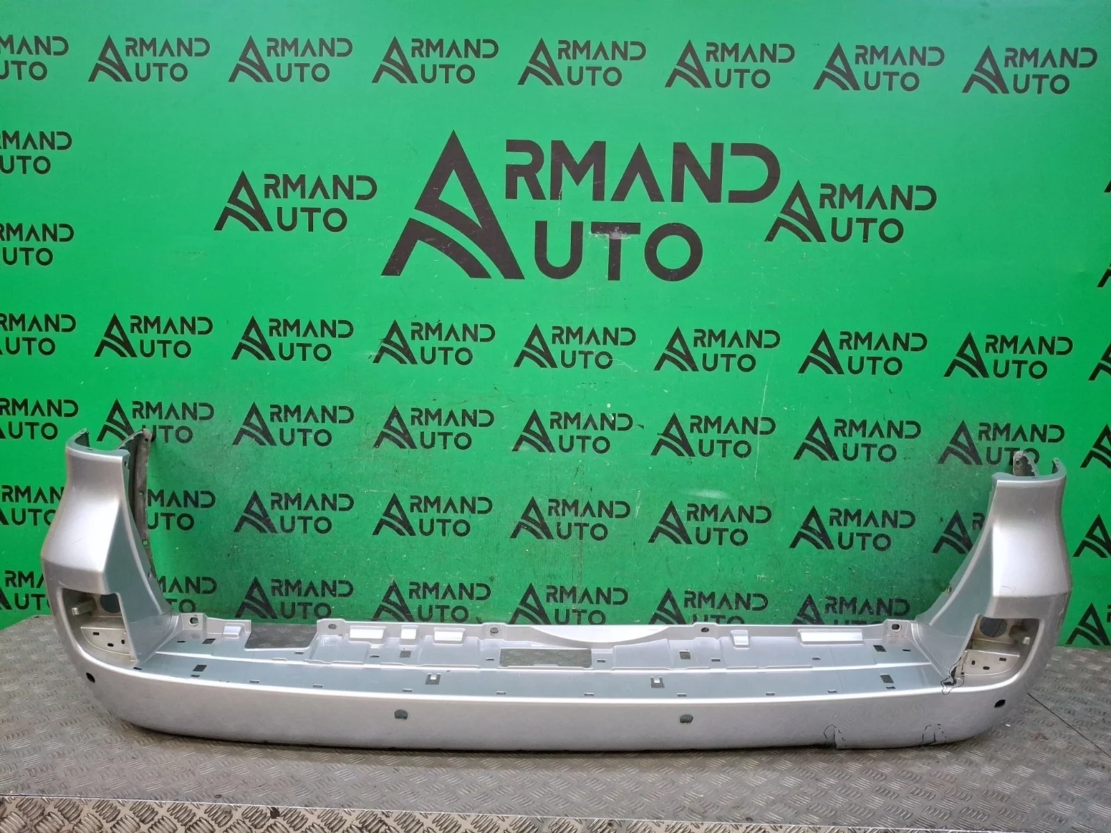 Бампер Toyota Land Cruiser 2007-2015