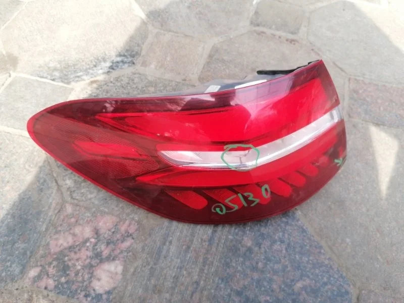 Фонарь Mercedes GLC 2015 A2539067300 X253, задний левый