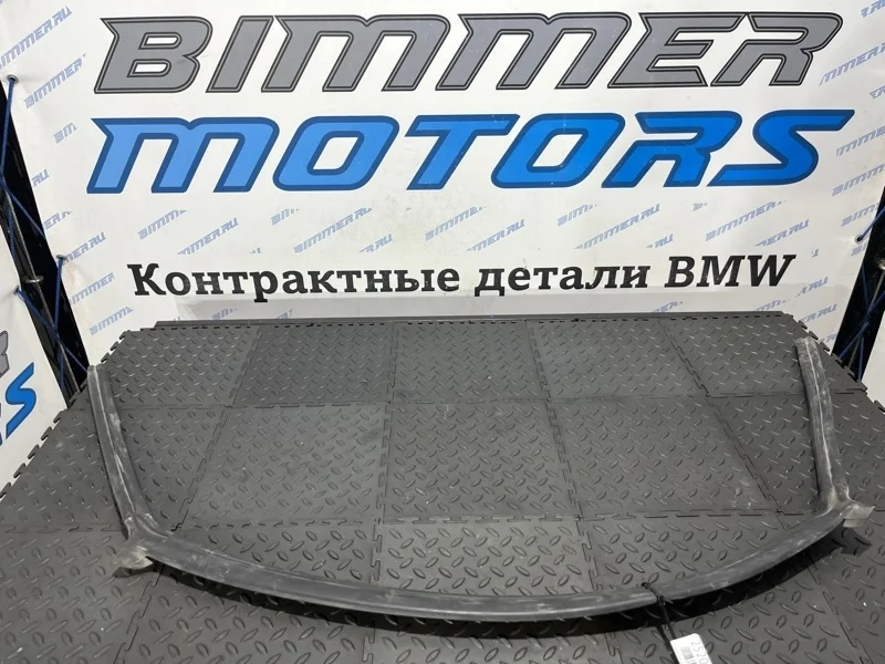 Уплотнитель капота BMW X1 2017 51767329384 F48 B46A20B