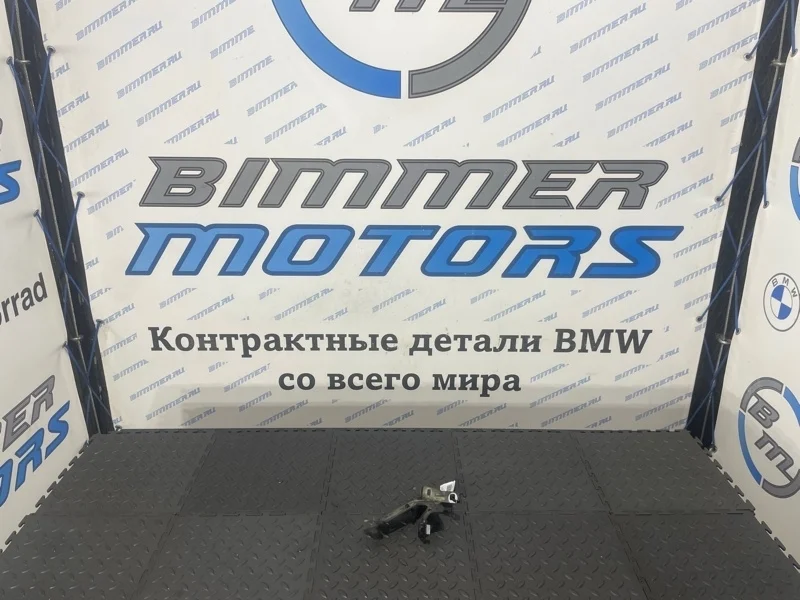 Кронштейн крыла BMW 316 F30