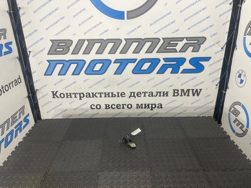 Кронштейн крыла BMW 316 F30