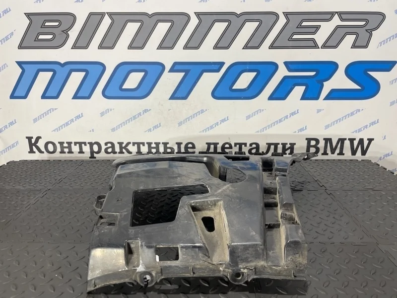 Крепление бампера BMW 320D 2014 51127384466 F30 N47D20C, заднее правое