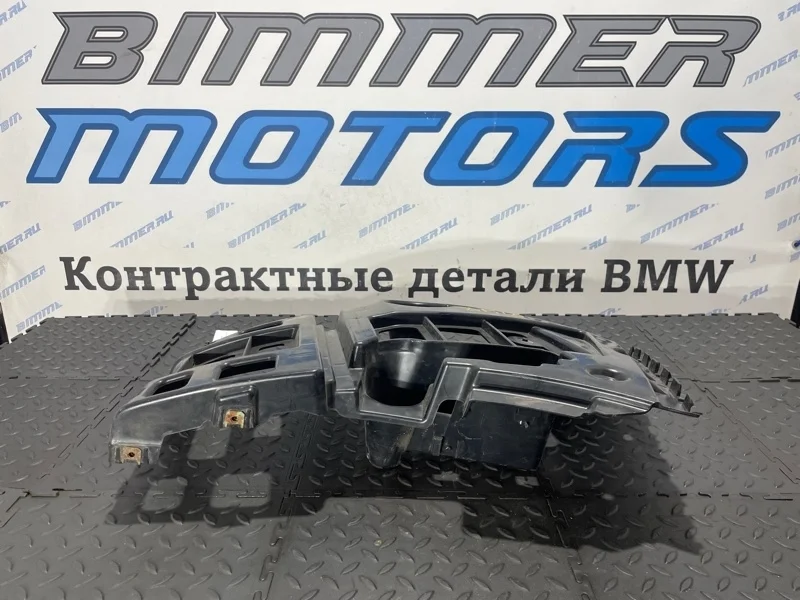 Крепление бампера BMW 51122991780 Е84 N55B30A, заднее правое