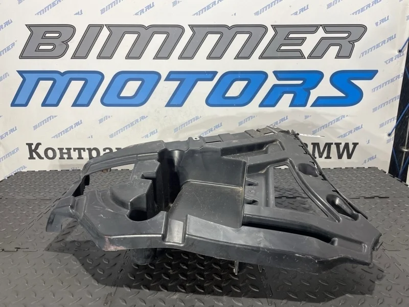 Крепление бампера BMW 51127210077 F25 N52B30A, левое